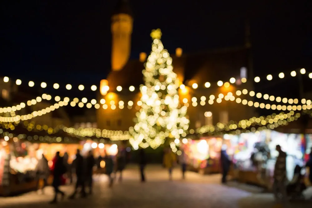 Best Winter Towns To Visit For Holiday Cheer